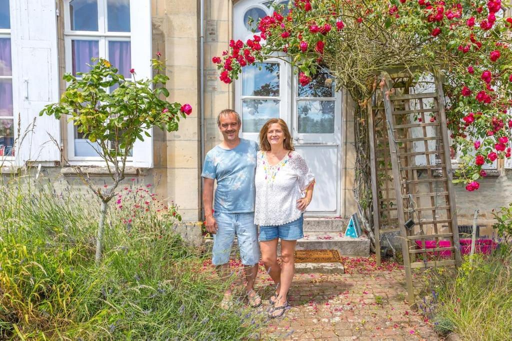 Les Anges Bed & Breakfast Oneux Bagian luar foto
